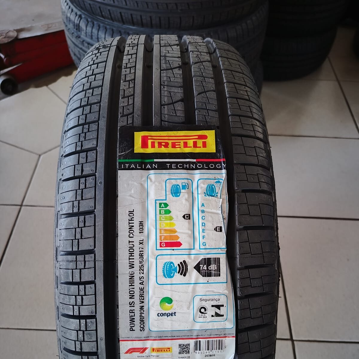 225/60R17 PIRELLI SCORPION VERDE